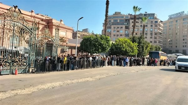 إقبال كبير من السائحين على زيارة المتحف المصري بالتحرير  المحرر العربي