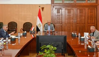 وزير الري يتابع حالة المنظومة المائية مع موجة الحرارة التي تشهدها البلاد حاليًا