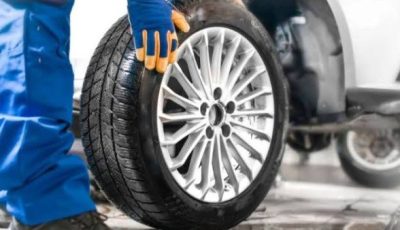 إشارات لا يجب تجاهلها.. متى يحين موعد تغيير إطارات سيارتك لضمان الأمان؟