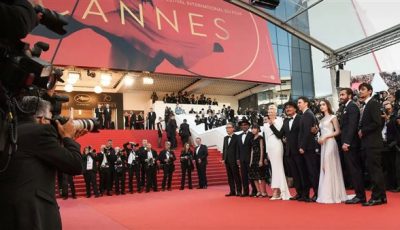 افتتاح مهرجان كان السينمائي بثلاثة أفلام تكريمًا لأوكرانيا