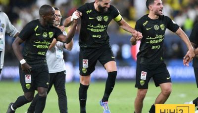 نجم الاتحاد يشيد ببنزيما بعد الفوز في كلاسيكو النصر